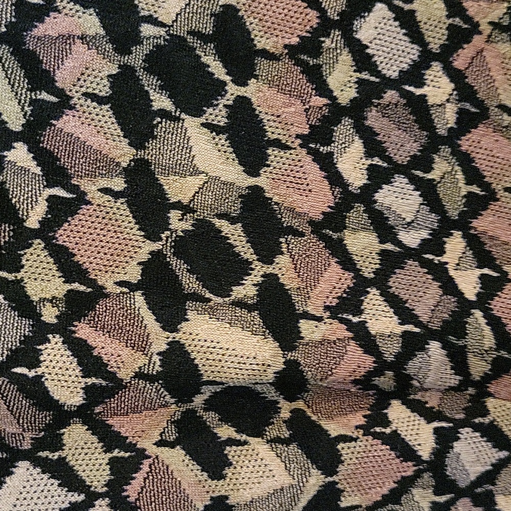 K arina dress patterned. BUYONE KARINA dress, get second 1/2 off - Picture 2 of 4